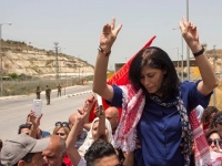 Filistinli kadın lider Halide Cerrar özgürlüğüne kavuştu